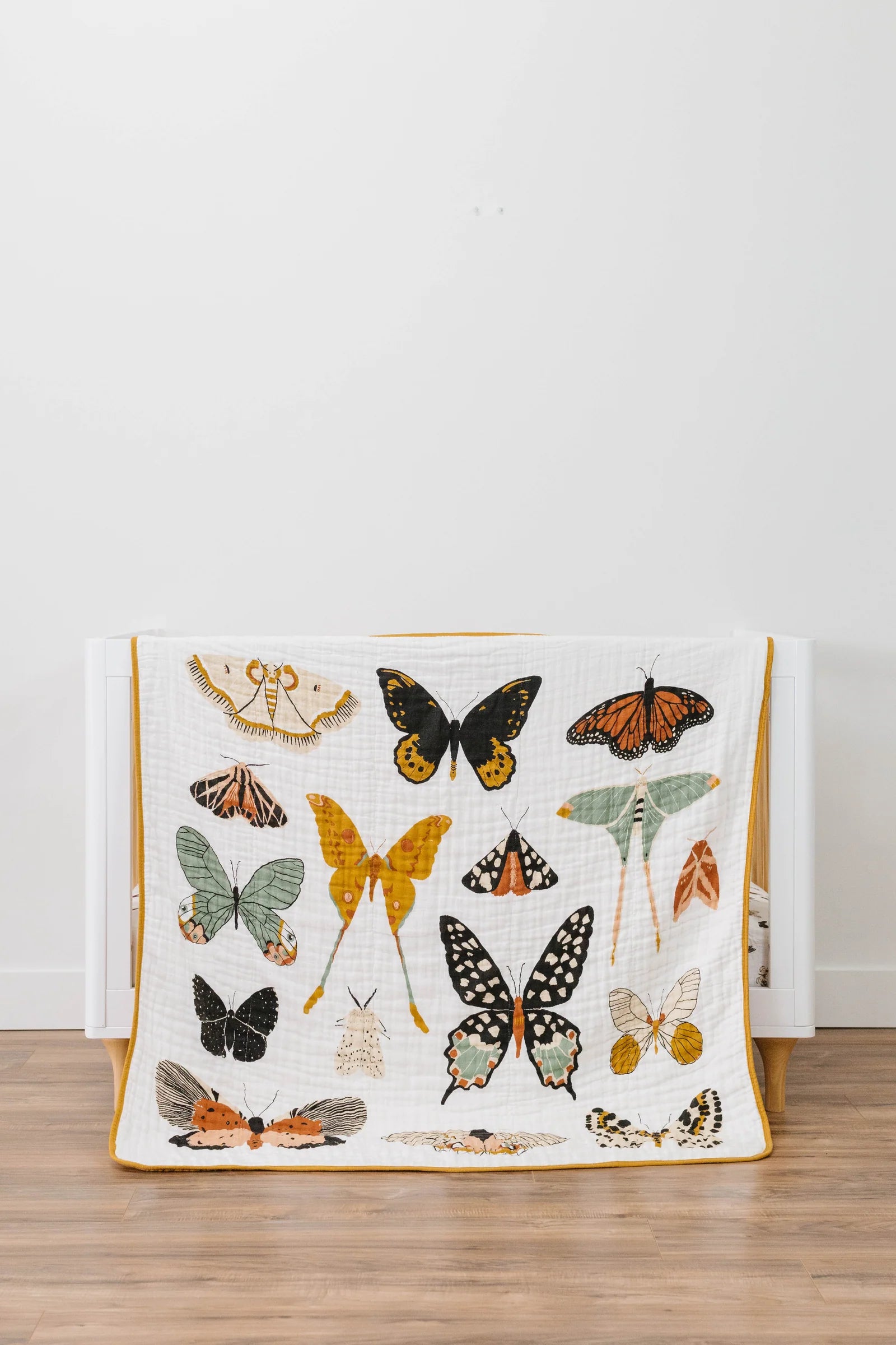 BUTTERFLY COLLECTOR REVERSIBLE QUILT